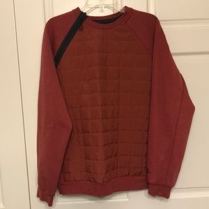 Quilted Nike Sweatshirt M with shoulder zipper
